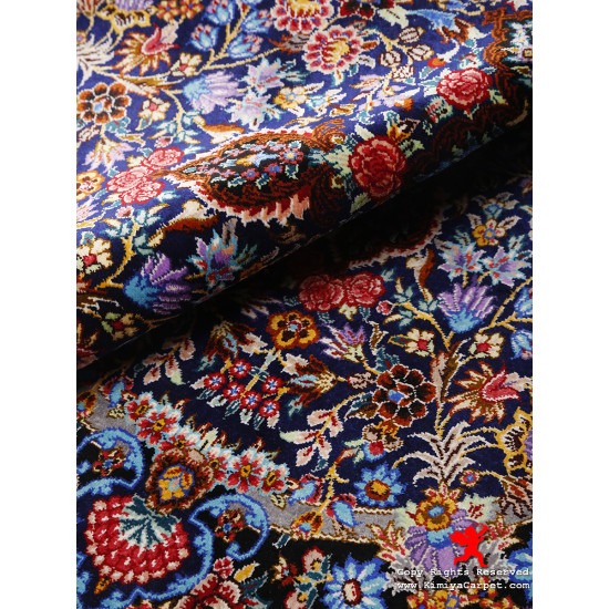Medallion Design Silk Qum Rug - RQ5018 Medallion Design Silk Qum Rug - RQ5018