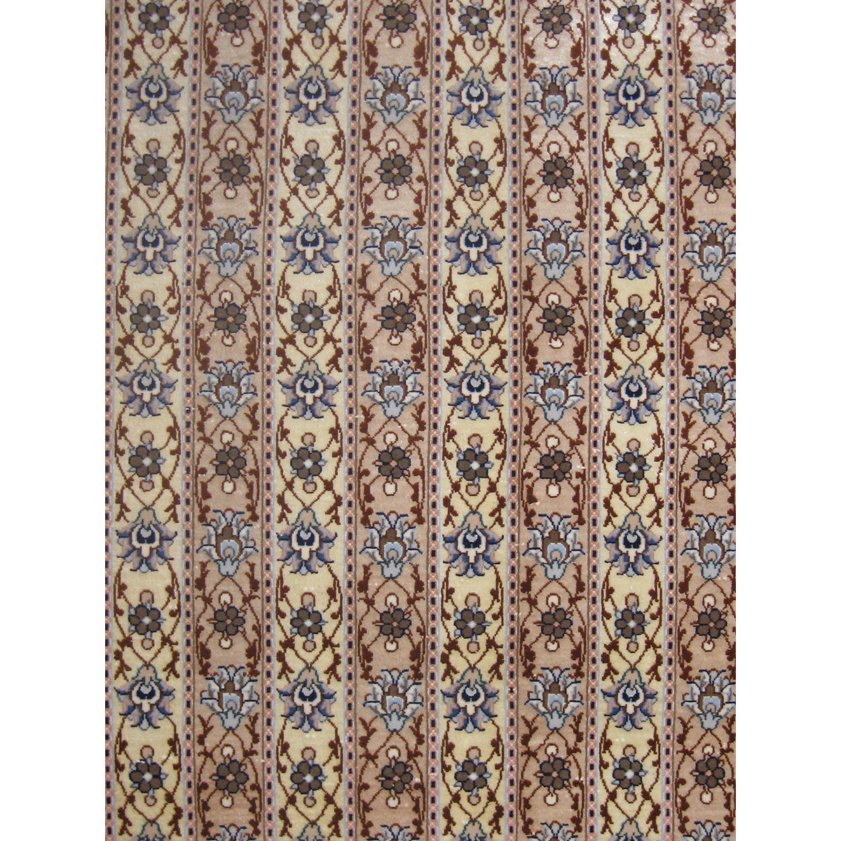 Moharamat Design Silk & Wool Isfahan Persian Rug  -  RI5013