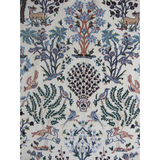Flower Design Wool & Cotton Nain Persian Rug - RN5011 Flower Design Wool & Cotton Nain Persian Rug - RN5011