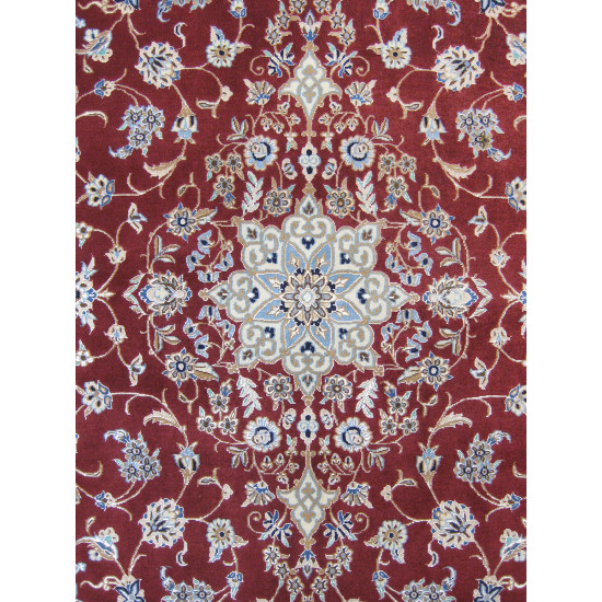 Medalion Design Wool & Cotton Nain Persian Rug - RN5017 Medalion Design Wool & Cotton Nain Persian Rug - RN5017