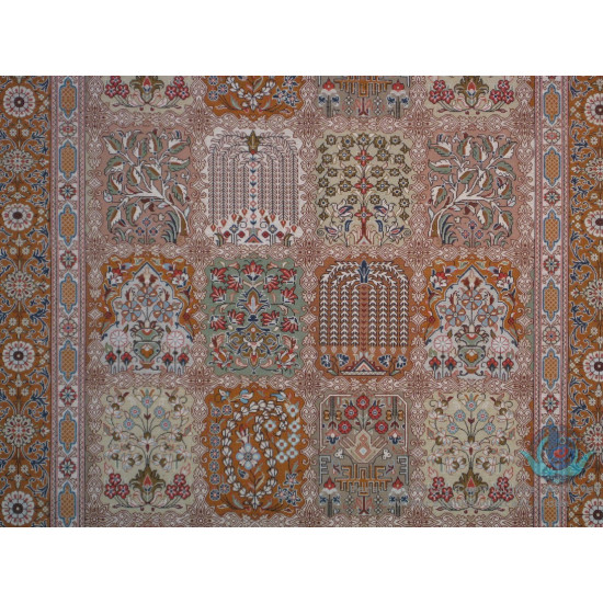 Elegant Kheshti Design Silk Qum Rug - RQ4051 Elegant Kheshti Design Silk Qum Rug - RQ4051