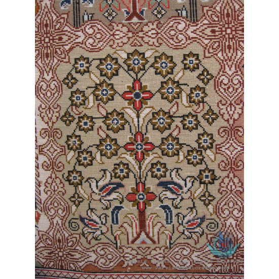Elegant Kheshti Design Silk Qum Rug - RQ4051 Elegant Kheshti Design Silk Qum Rug - RQ4051